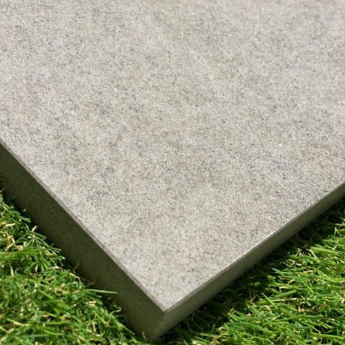 Silver-Beach-60x60x2-IMG_6024-1536x2048-2-600x800